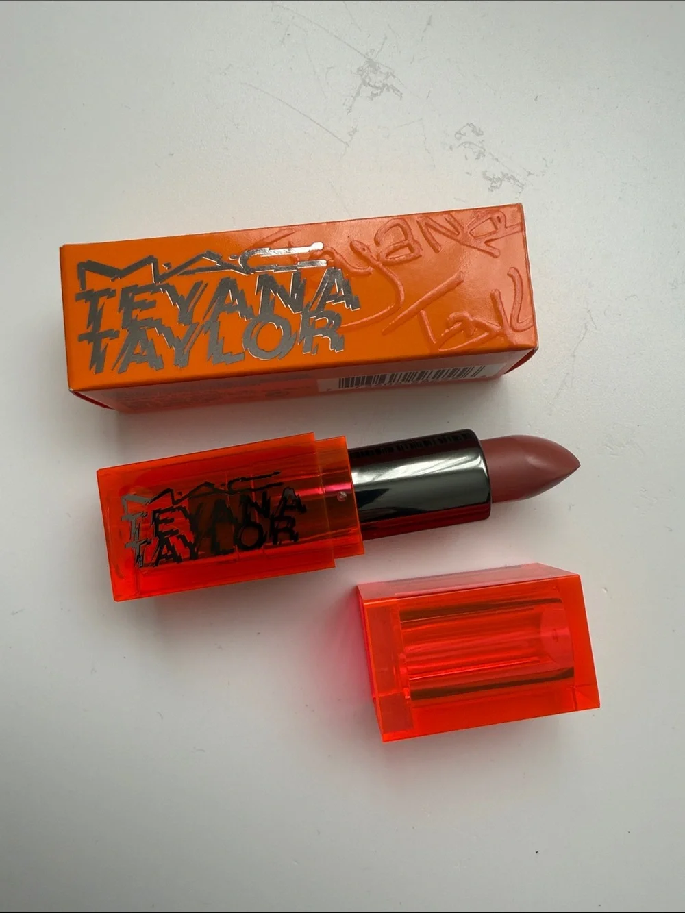✨NEW IN BOX MAC TEYANA TAYLOR GOOD MOANINNN
